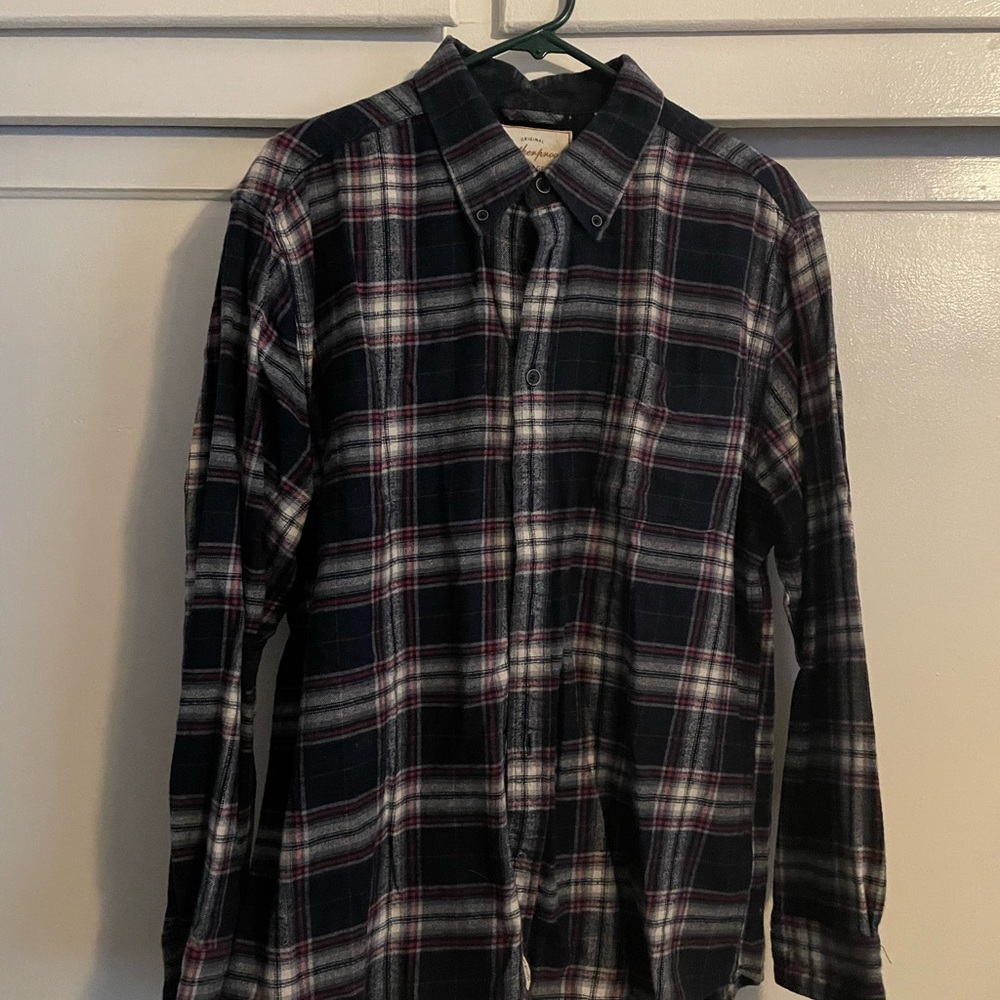 Mens large long sleeve shirt